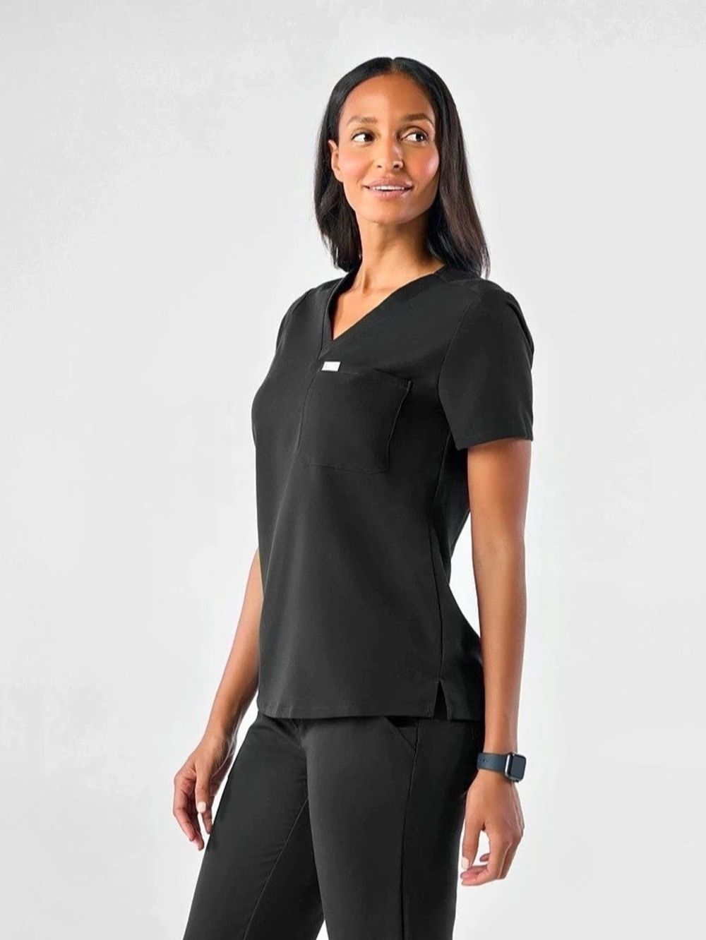 FIGS Catarina V-Neck Scrub Top in Black Size Medium